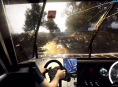 Mira cómo se conduce Dirt Rally 2.0 en el simulador